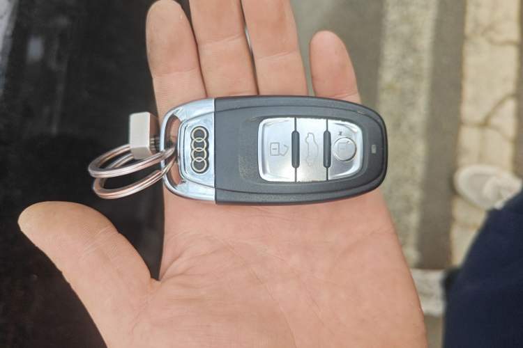 Used Audi A6L 2018 30th Anniversary Edition 35 TFSI Fashion Model
