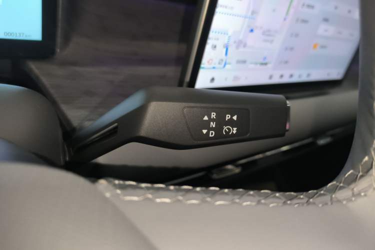 Used Dongfeng NAMMI 06 2025 471 Ultra