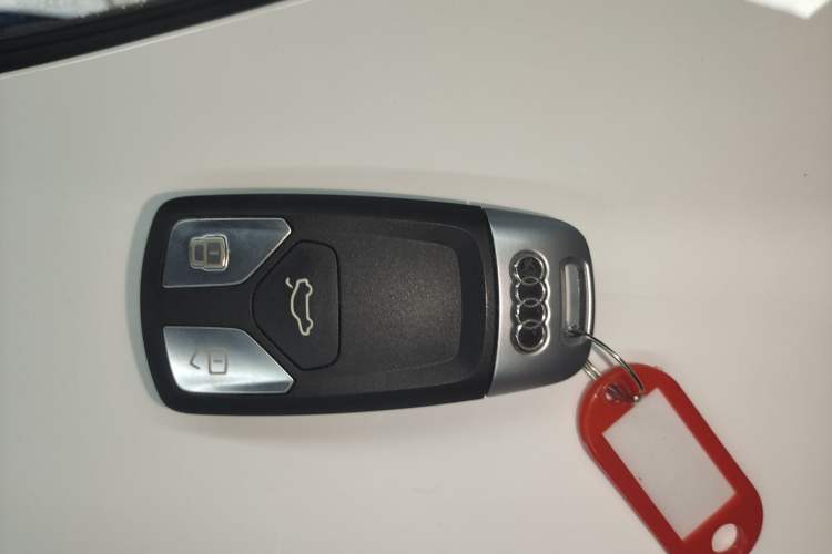 Used Audi A4L 2018 30th Anniversary Edition 40 TFSI Fashion Model