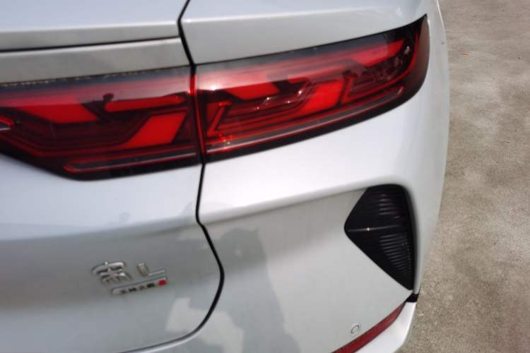 Used BYD Song L EV 2025 662 km Advanced Intelligent Driving Version