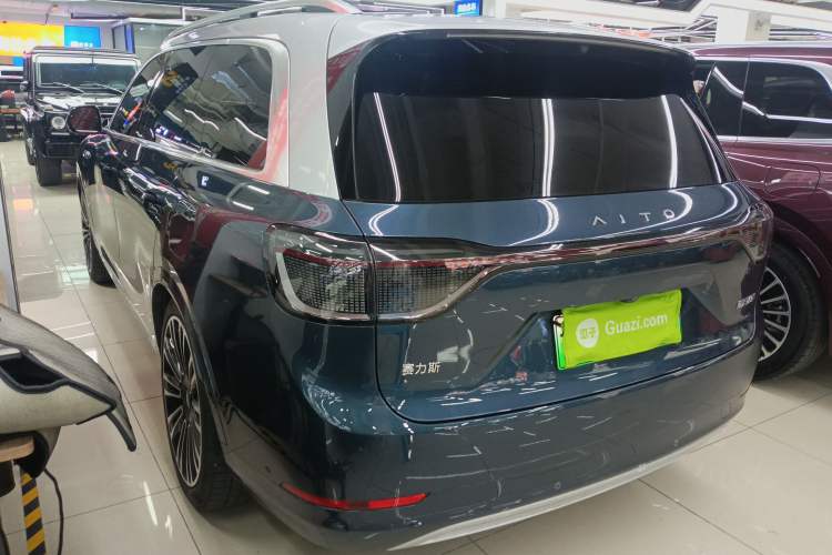 Used Hima AITO M9 2024 All-Electric Ultra Version 100 kWh 6-Seater Model Rear Left 45 Deg