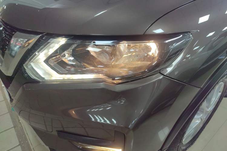 Used Nissan X-Trail 2020 2.0L XL ITS CVT 2WD SmartConnect Comfort Edition
