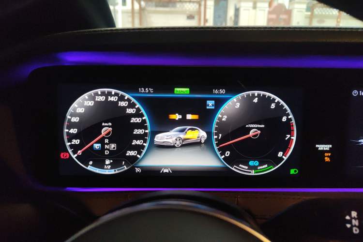 Used Mercedes-Benz S-Class 2020 S 350 L Business Class Ultimate Edition Instrument Cluster