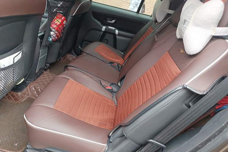 Used Volvo XC Classic 2014 T5 Luxury Edition
