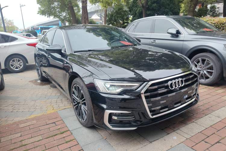 Used Audi A6L 2024 45 TFSI Prestige Dynamic Edition Front Right 45 Deg