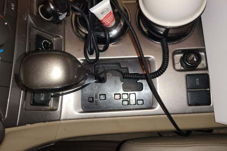 Used Toyota Highlander 2012 2.7L Two-Wheel Drive 5-Seater Sport Edition
