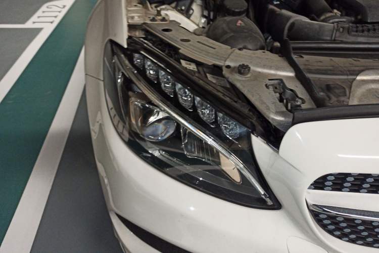 Used Mercedes-Benz C-Class 2018 C 180 L Fashion Model