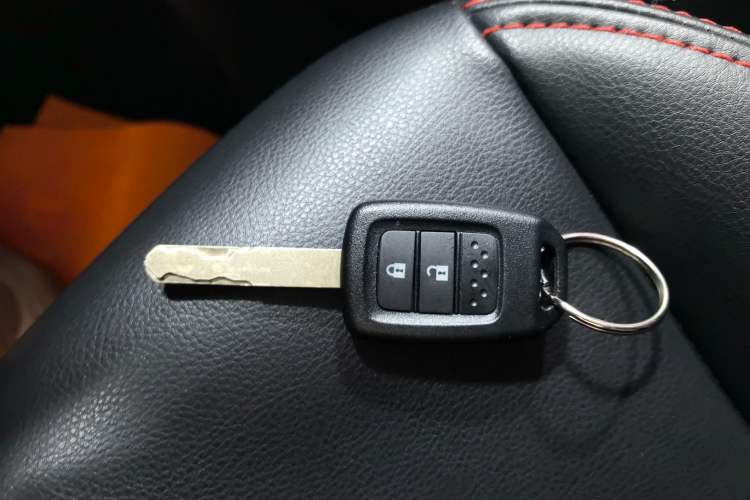 Used Honda Fit 2018 1.5L CVT Comfort Version Vehicle Key