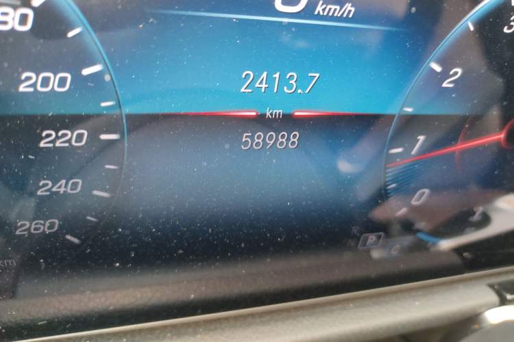 Used Mercedes-Benz GLB 2020 Updated GLB 200 Dynamic Edition Odometer Close Up