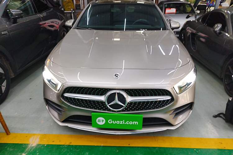 Used Mercedes-Benz A-Class 2022 Second Facelift A 200 L Sport Sedan Fashion Version Front