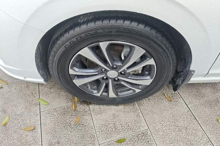 Used CHANGAN Eado 2021 PLUS Blue Whale NE 1.4T GDI DCT Prestige Model Left Front Wheel Hub