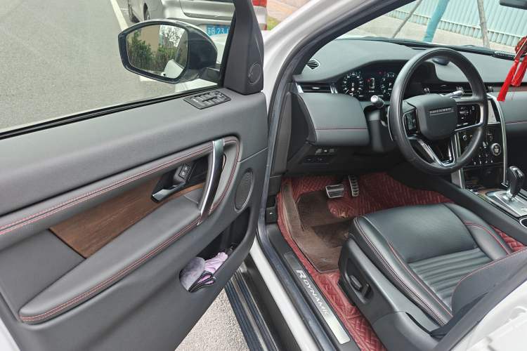 Used Land Rover Discovery Sport 2022 Revised Version 249 PS R-Dynamic S Performance Edition 5 Seats
