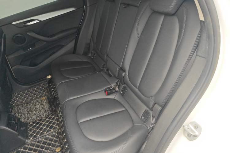 Used BMW X1 2016 sDrive18Li Fashion Model Left Rear Seat