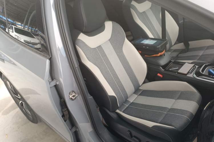 Used Volkswagen ID.4 CROZZ 2022 Long-Range PURE+ Edition
