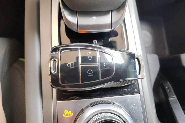 Used BAIC Off-Road BJ40 2024 2.0T All-New Urban Hunter Edition Chivalrous Style Interior 1