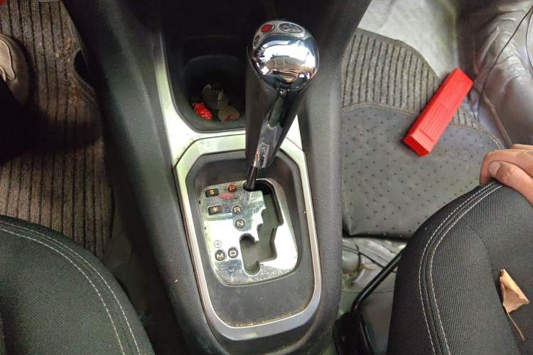 Used Peugeot 301 2014 1.6L Automatic Luxury Edition
