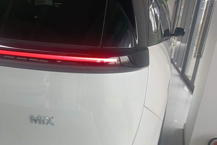 Used Zeekr MIX 2025 Long-Range Intelligent Driving Edition
