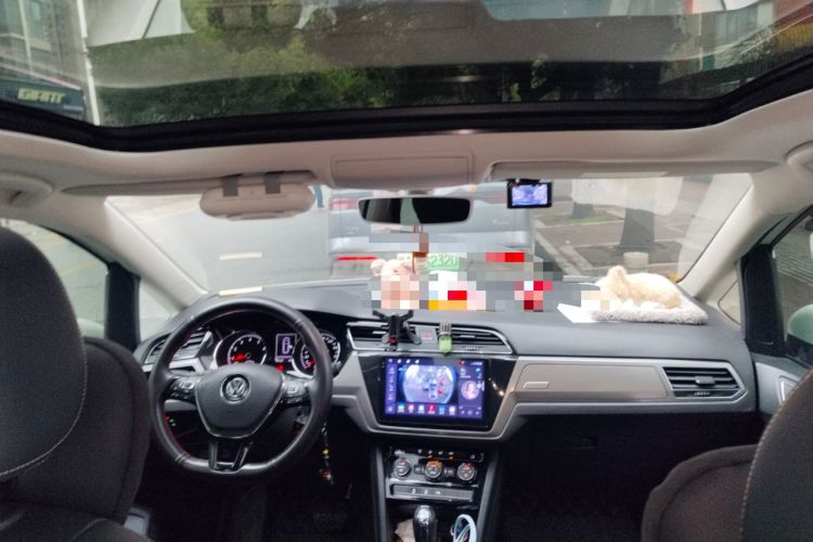 Used Volkswagen Touran 2016 Volkswagen Touran L 280TSI DSG Comfort Edition