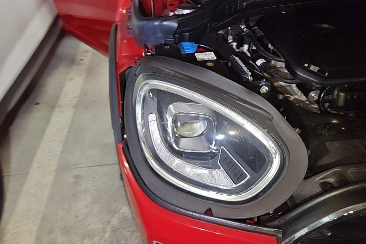 Used MINI Countryman 2021 1.5T COOPER ALL4 Connoisseur Right Front Headlight