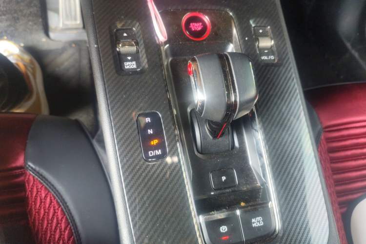 Used GAC Trumpchi EMPOW 2021 270T DCT J16 Version Gear Lever