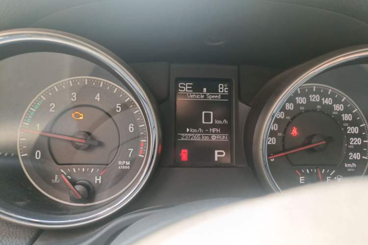 Used Jeep Grand Cherokee 2011 Revised Version 3.6L Comfort Edition
