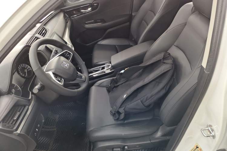 Used Honda Envix 2022 180TURBO CVT Comfort Version Left Front Seat