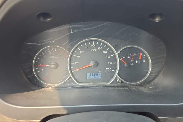 Used Wuling Hongguang 2014 1.5L Base Version
