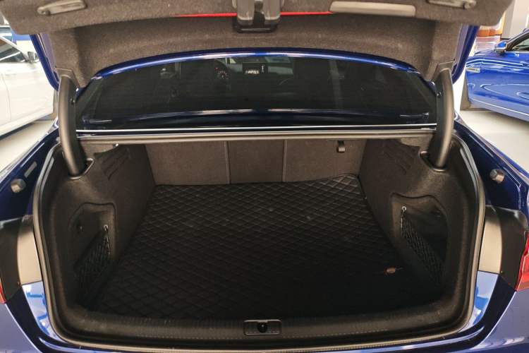 Used Audi A4L 2019 40 TFSI Fashion Edition China VI Emission Standard