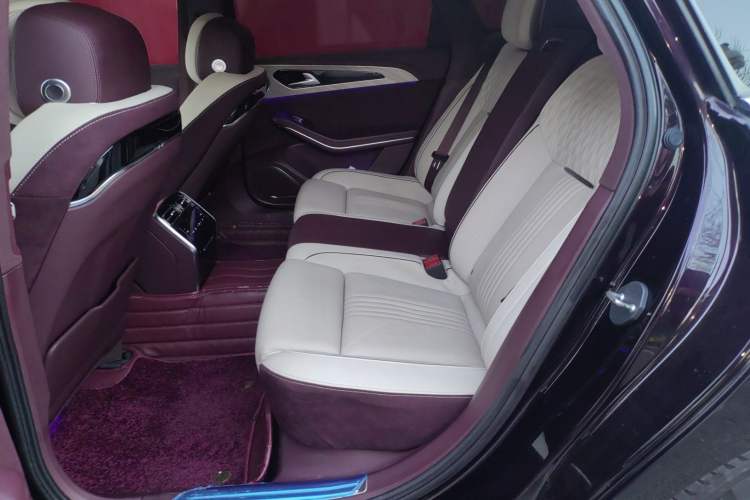 Used Hongqi H9 2020 2.0T Smart Connect Flagship Edition
