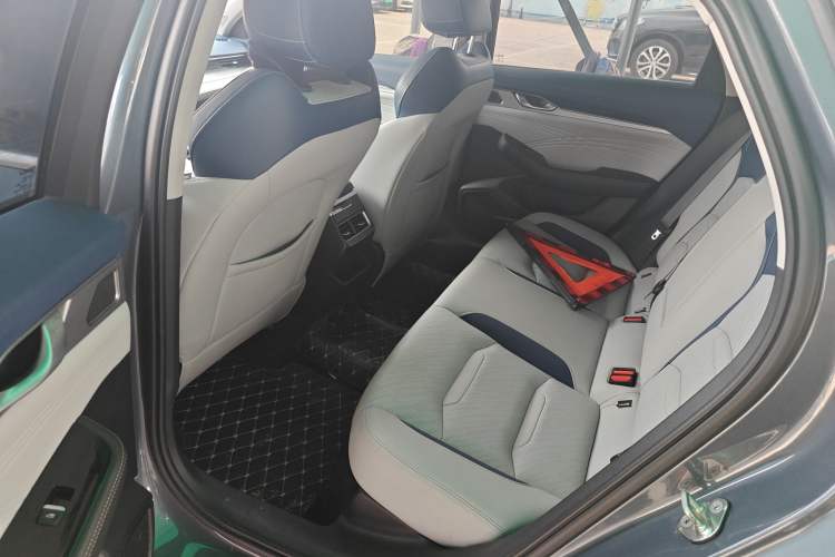 Used Geely Auto Preface 2021 Revised Version 2.0TD Luxury Edition Left Rear Seat