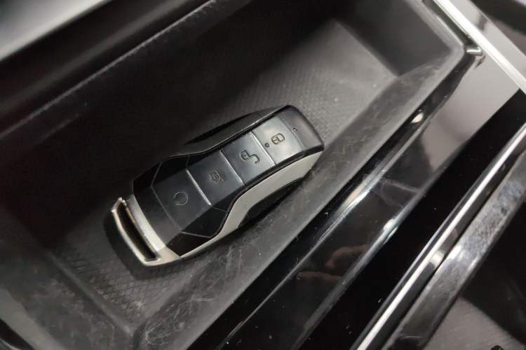 Used BYD Qin Pro New Energy 2019 DM Super Edition 1.5TI Automatic Smart Connect X-Trail Model China VI Standard