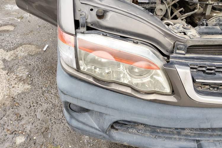 Used FORTHING Lingzhi 2013 V3 1.5L 7-Seater Standard Model II