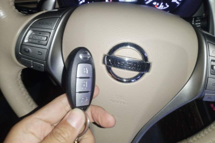 Used Nissan Teana 2015 2.5L XL Upper Champions League Tech Edition Interior 1