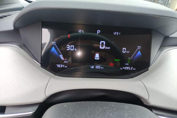 Used Bestune NAT 2023 PRO Enjoy Travel Battery-Swap Version 401km Instrument Cluster