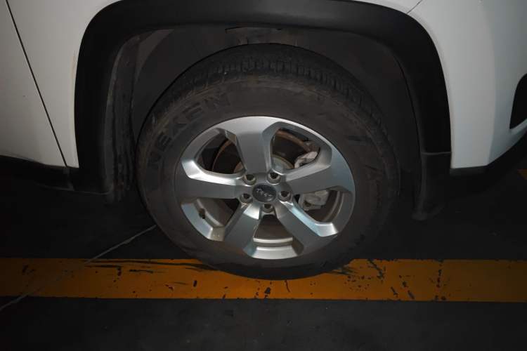 Used Jeep Compass 2020 220T Automatic Leading Edition