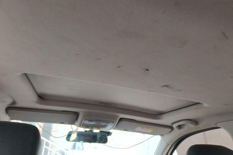 Used CHANGAN OSHAN CX70 2016 1.6L Manual Smart Connect Version Headliner