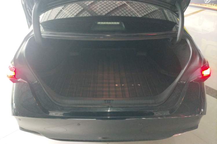 Used Toyota Avalon 2022 2.0L Ambition Edition