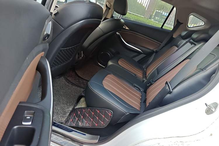 Used BYD Song New Energy 2017 Song EV300 Prestige Model
