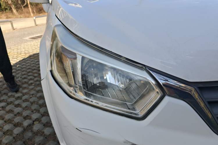 Used Venucia D50 2013 1.6L Manual Fashion Edition