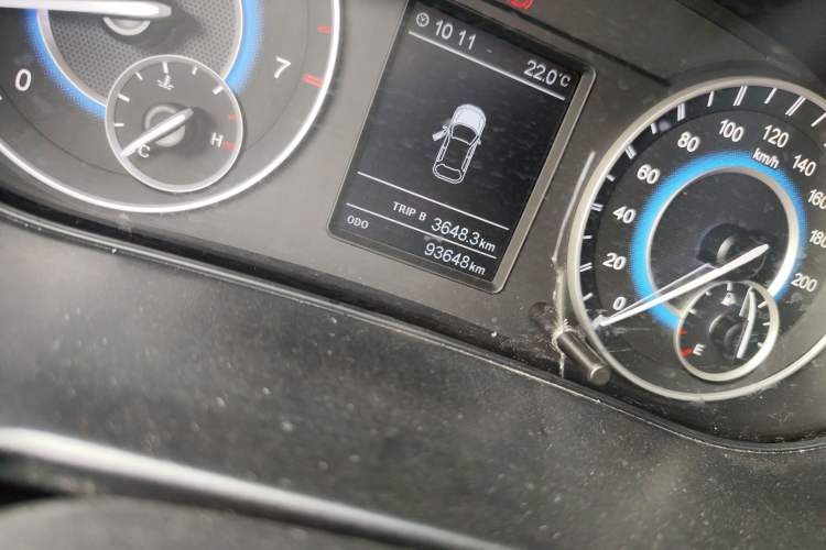 Used Dongfeng Fengon S560 2018 1.8L Manual Comfort 5-Seater China V Standard