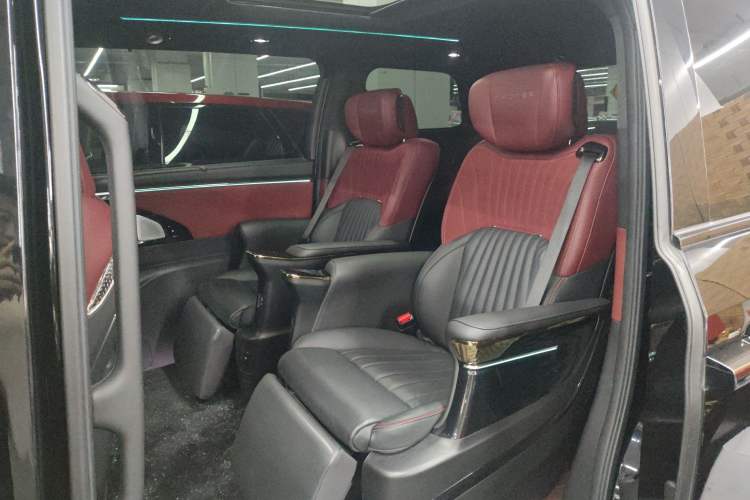 Used GAC Trumpchi M8 2023 Zongshi Series 400T Flagship Edition