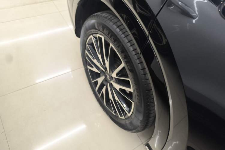 Used CHANGAN NEVO Q07 2025 215 Flagship PLUS Right Rear Wheel Hub