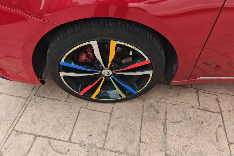 Used MG 6 2017 20T Automatic Trophy Prestige Internet Edition China V Standard Left Front Wheel Hub