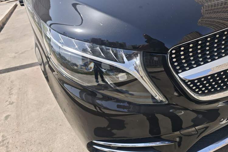 Used Mercedes-Benz V-Class 2022 V 260 L Long-wheelbase Luxury Edition