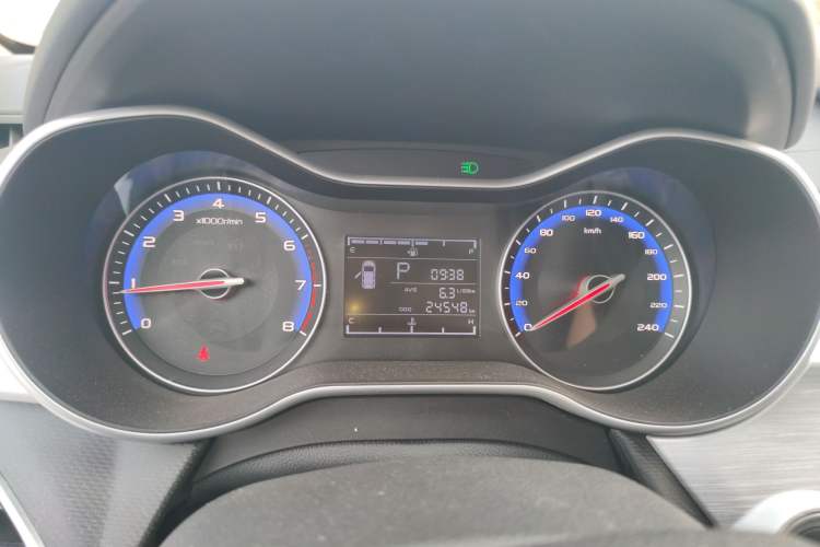 Used Geely Auto Vision 2019 Upgraded Model 1.5L CVT Luxury Version China VI Standard