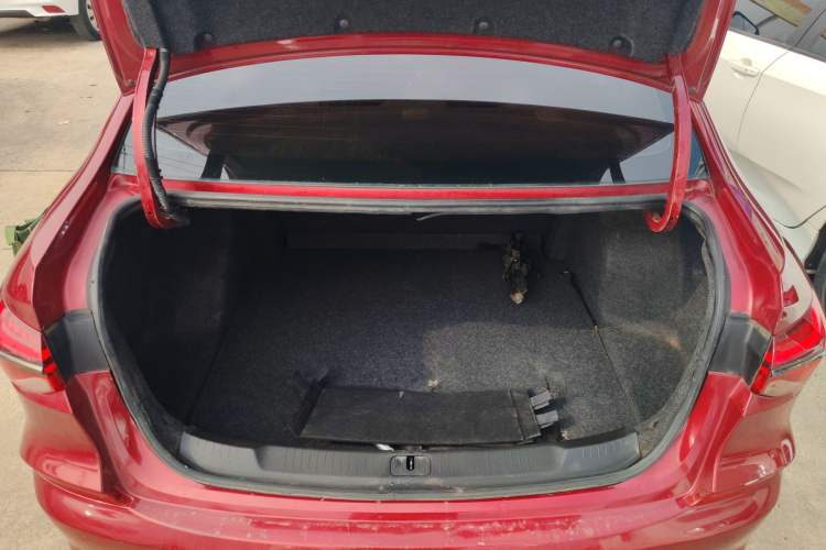 Used Chevrolet Monza 2019 RS 330T Automatic Comfort Edition China VI Standard