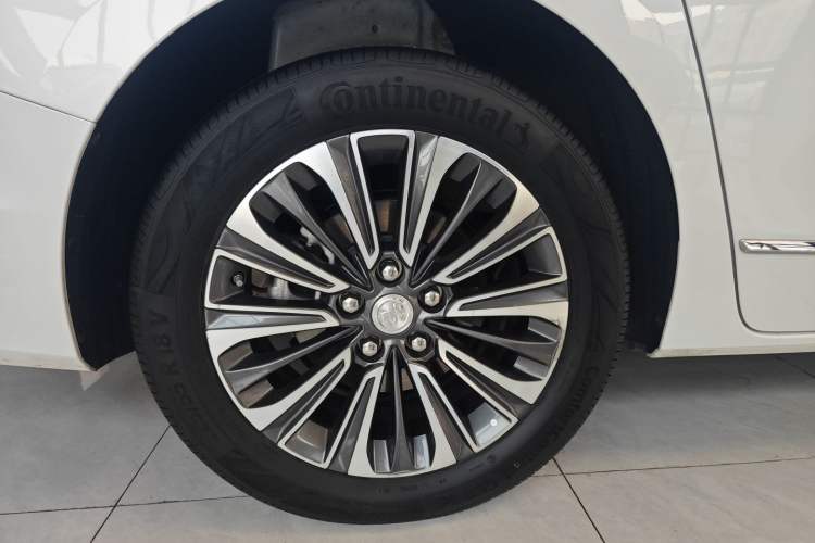 Used Buick GL8 2021 ES Land Cruiser 653T Flagship Model