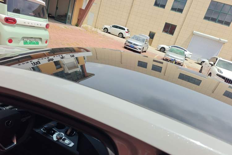 Used Changan UNI-V 2024 1.5T Prestige Sport Edition
