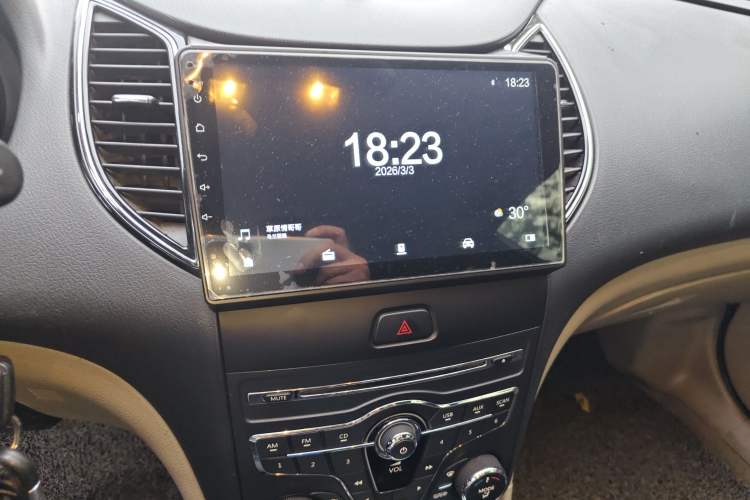 Used Bestune B50 2013 1.6L manual Comfort trim level