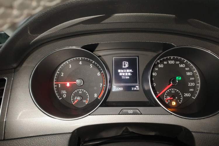 Used Volkswagen Golf Sportsvan 2018 230TSI Automatic Trend Edition Instrument Cluster